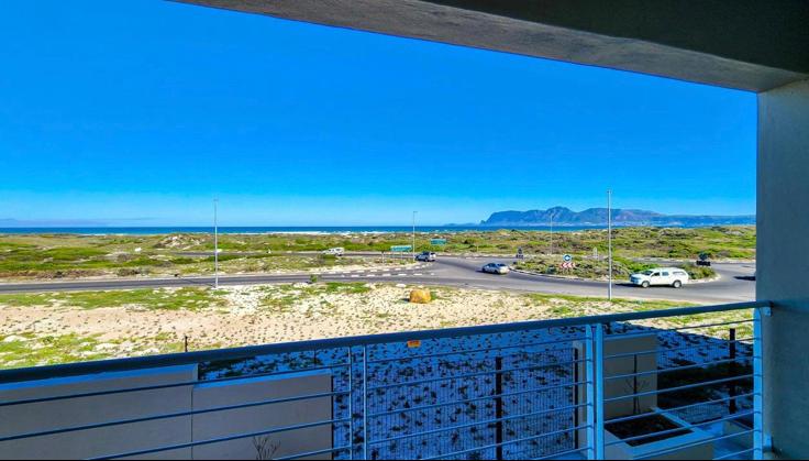 To Let 2 Bedroom Property for Rent in Muizenberg Western Cape